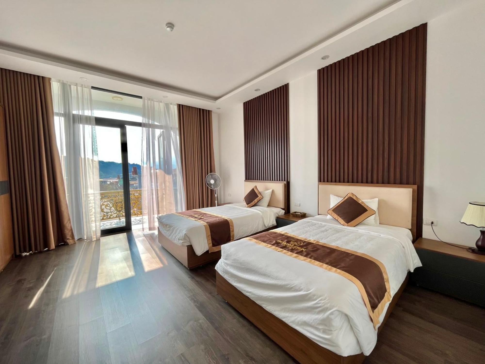 Lai Châu Hoang Lien Hotel מראה חיצוני תמונה