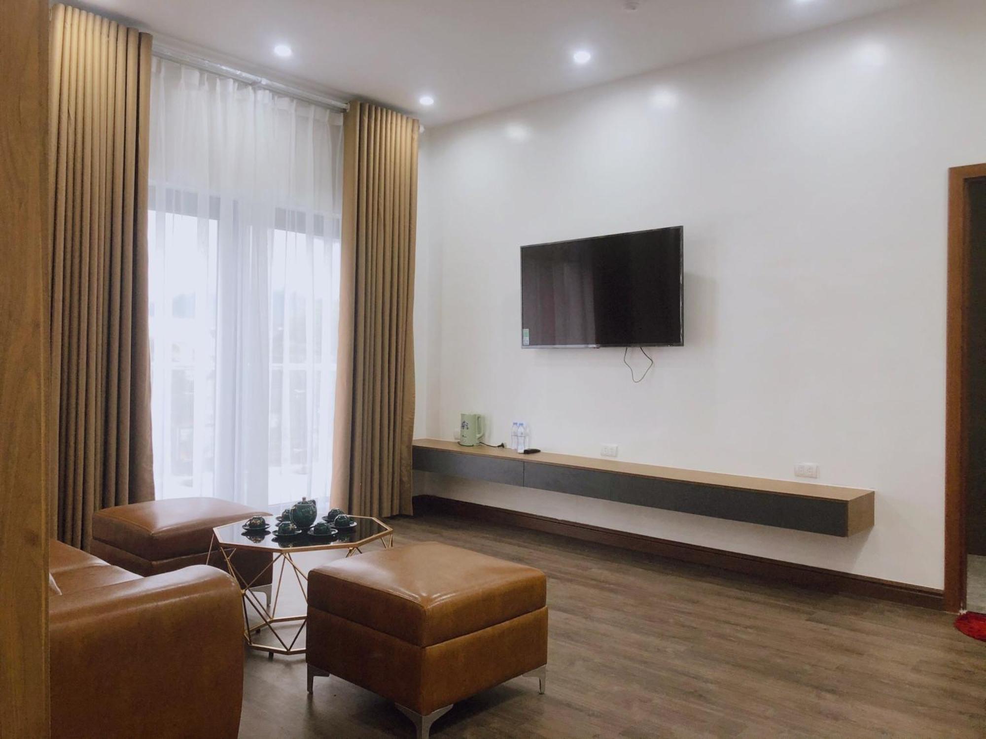 Lai Châu Hoang Lien Hotel מראה חיצוני תמונה